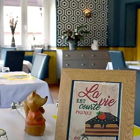 Le Rendez-vous Des Copains 2*